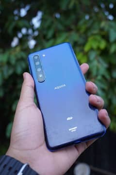 Sharp Aquos R5G 12/256