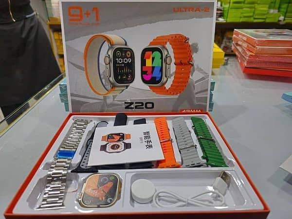 Z20 Ultra 2 Smartwatch with HD Display, 7 Changeable Straps, Wireless Charging, and Bluetooth Calling