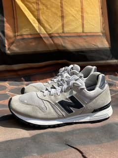 New balance 565 size 42