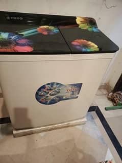 Toyo washing machine and dryer double