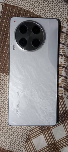 Tecno camon 30 256gb