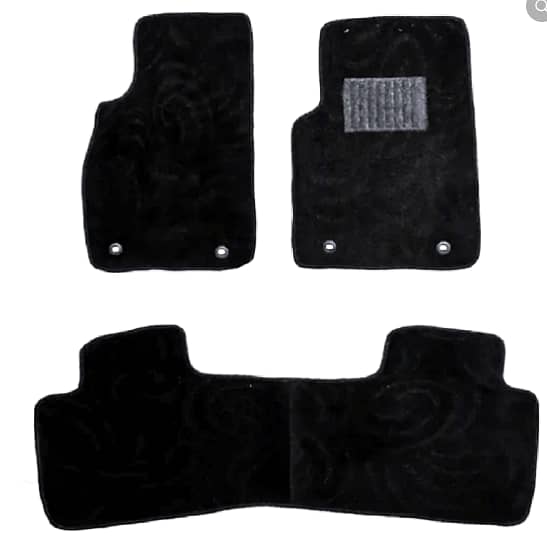 MG HS Floor Mats by Moto - Durable, Easy-to-Install Protection for Your Vehicle's Floors