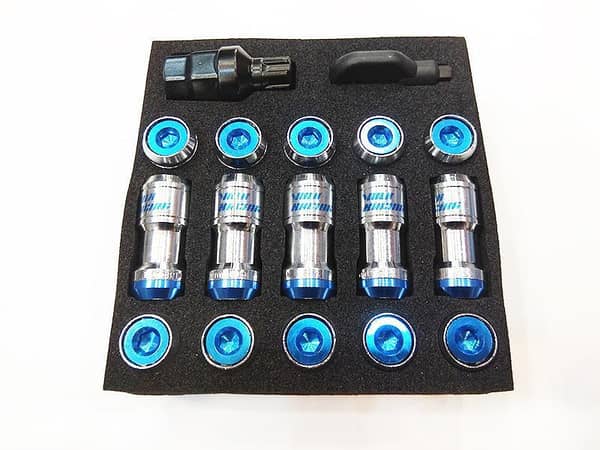 Blue Universal Lug Nuts for Car Wheels