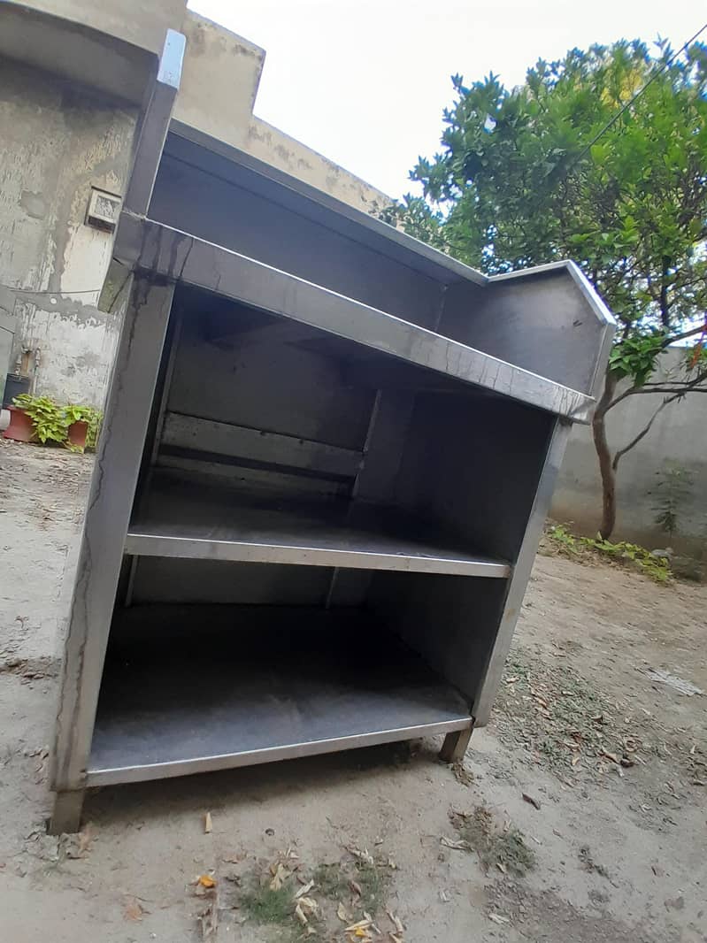hot deep frier and quetta paratha display counter also for making doe 6