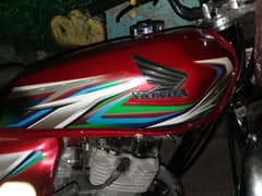 5 star company tanky tappay Honda 125 Sale Good condition Red colour