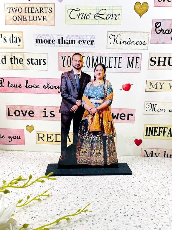 Personalized Table Top Statue Frame for Anniversary - Custom Cut Out Design