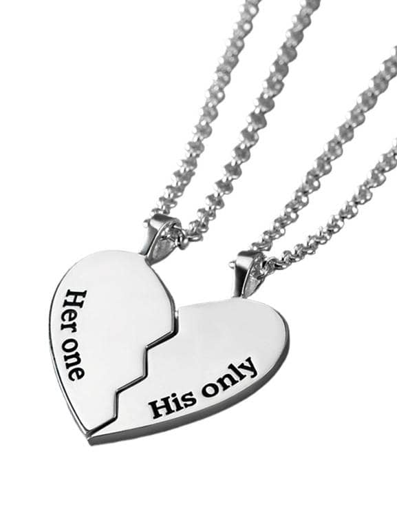 Personalized Broken Heart Pendant Necklace Set for Couples and Friends - Valentine's Day Gift for Her or Him