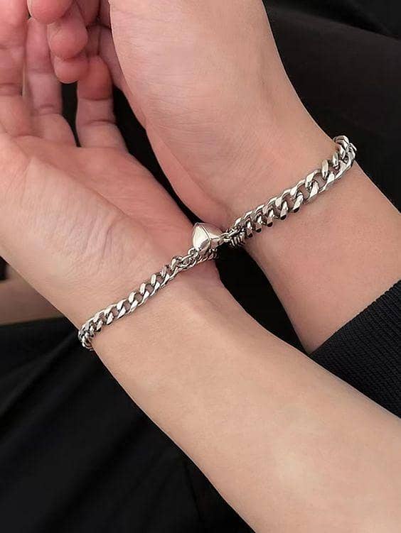 Couples' Magnetic Bracelets - Unique Gift for Romance and Style