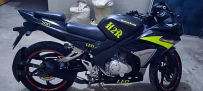 200 cc bike