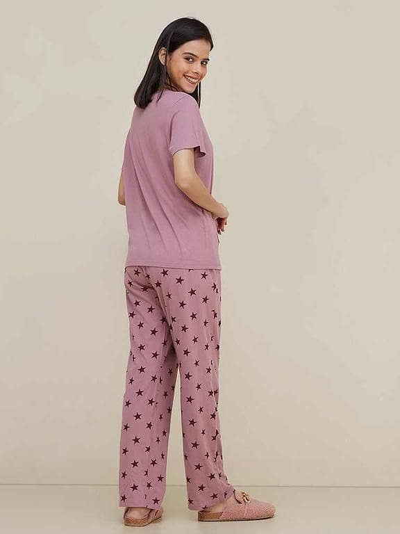 Girls' Love Print Oversized T-Shirts and Trousers for Comfortable Lounging and Sleeping