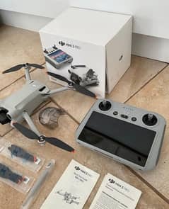 Drone DJI mini 3 Pro smart controller