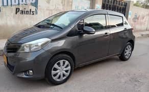 vitz 2012 urgent sale