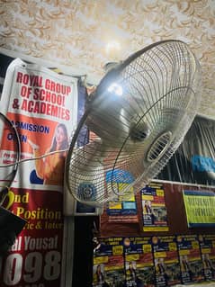 3 Bracket fans for sale need cash GULSHAN Ravi 03115514143