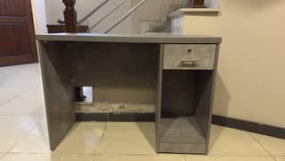 Study table for sale very low used