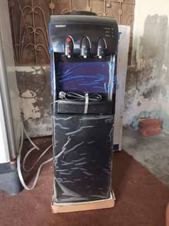 Orient water dispenser with fridge