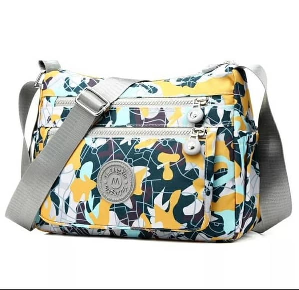 Large Capacity Women's Shoulder Bag with Multiple Pockets for Travel, Work, and Casual Use - Durable and Well-Organized