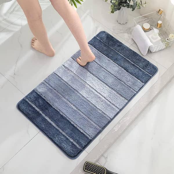 Non-Slip Microfiber Bath Mat 50 x 80 cm - Super Absorbent, Machine-Washable, Available in Grey, Blue, and Green