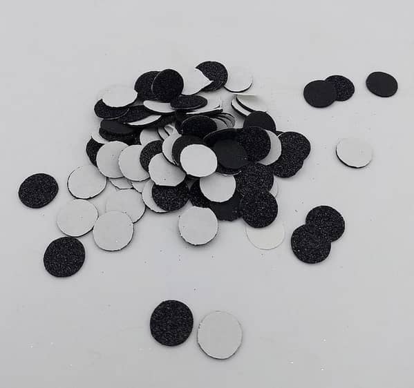Pack of 100 Black Circle Stickers - Half Inch Cutouts