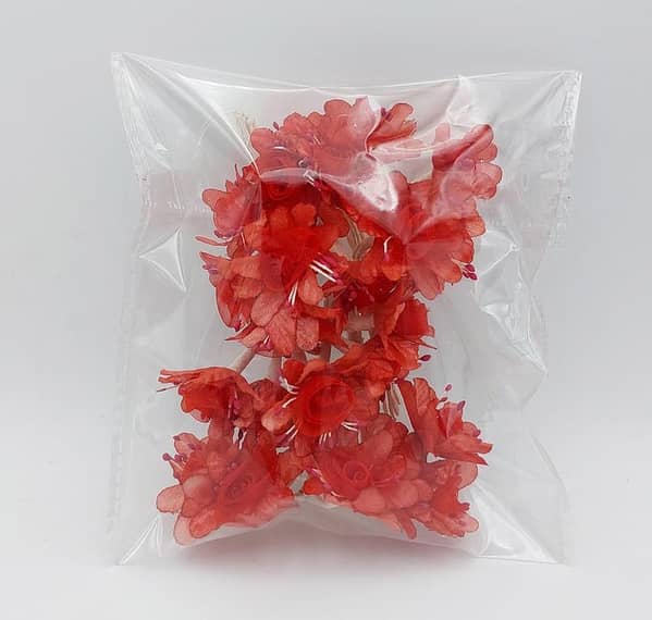 SET OF 9 BUNCHES OF 5-INCH RED PLASTIC FLOWERS