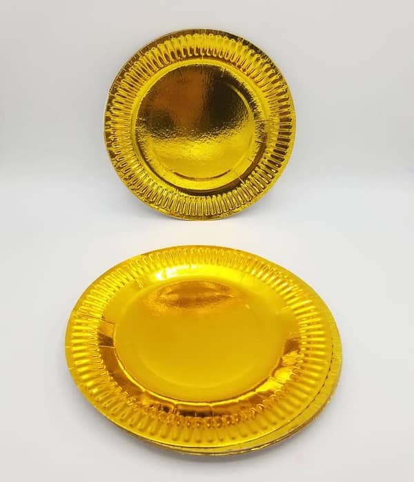 Pack of 10 Golden Theme Paper Plates - 7 Inch