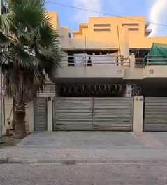 Short corner pine Villa phase 1 available for sale in d17 Islamabad