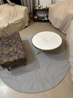 Round shape rug