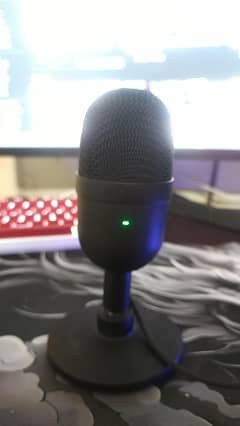 Razer sieren mini just like new