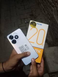 Tecno spark 20c 4/128 with box