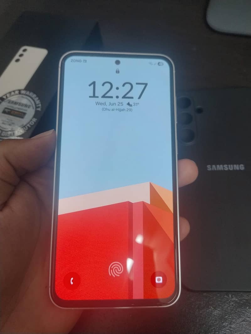 s23 FE - non pta - with Box - with Sim time available 0