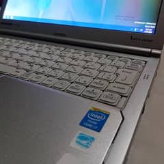 i7