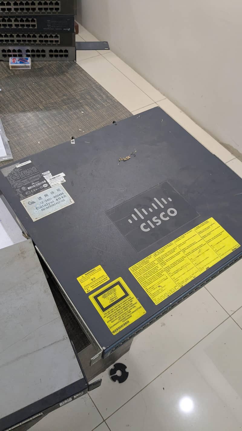 Cisco internet networking switch for sale 1