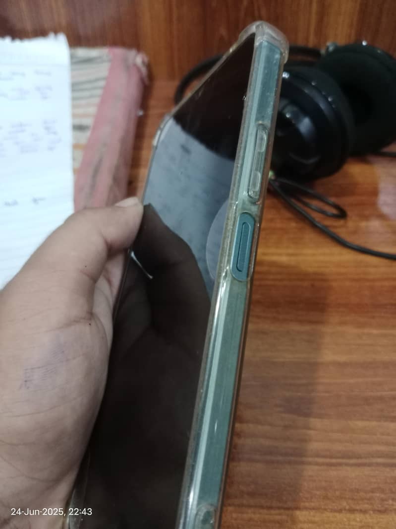 REDMI A3 ONLY 1.5 MONTH USE 1