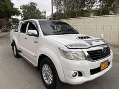 Toyota Hilux Vigo champ 2014/2018 Invincible Uk top of the line 100%