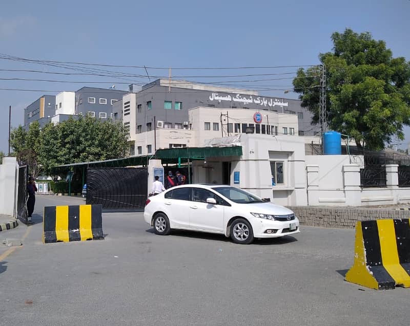 Prime Location 10 Marla Plot For Sale In C Block, Central Park Lahore 24