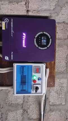 fronus inverter 4.2 5 kw with box full running condition