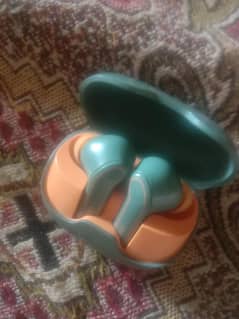 Airbuds