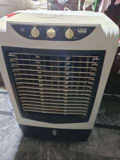 izone9000 cooler ingoodconditions urgent sale