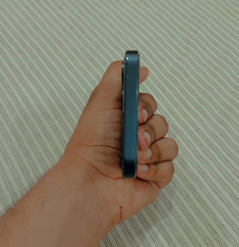 Aoa! iphone 12 pro non pta Onix sim working main hai 2