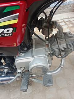 My Honda 70cc baik for sal condition 10 by 10 enjen pack