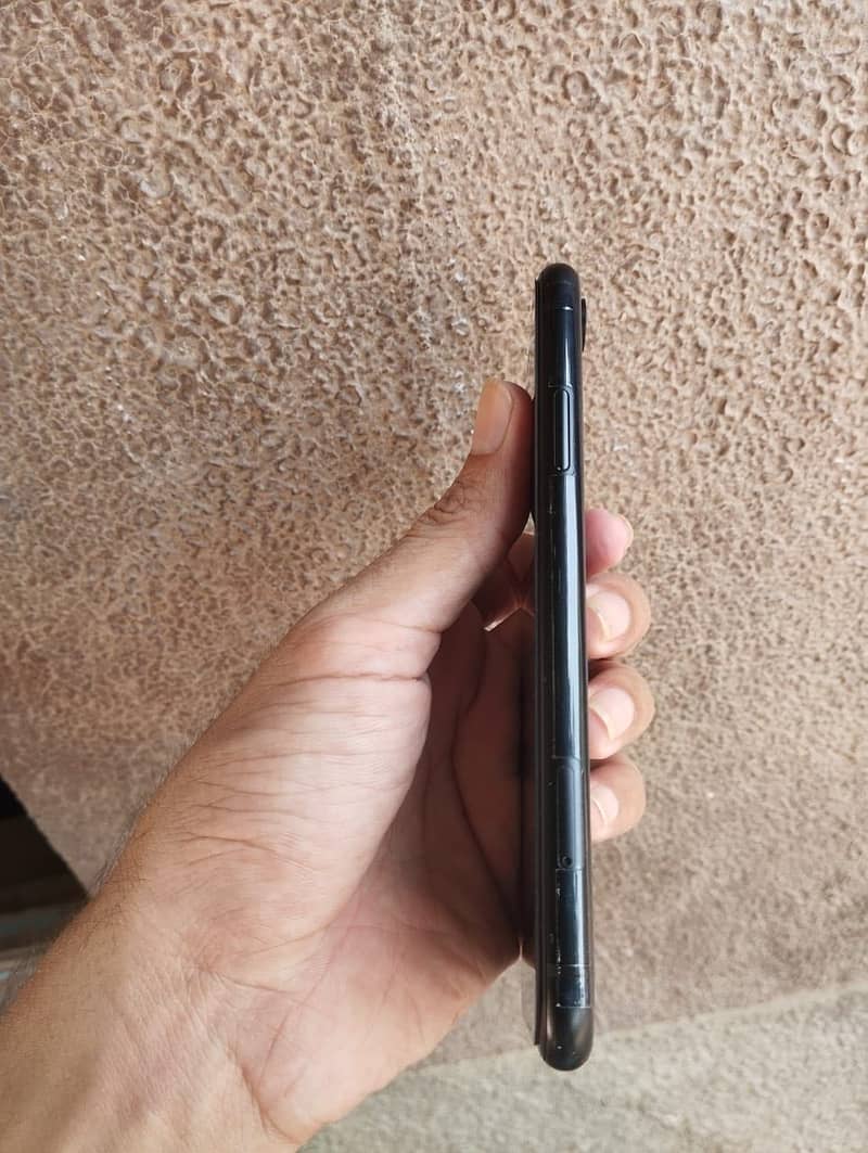 Iphone xr exchange with up models 6