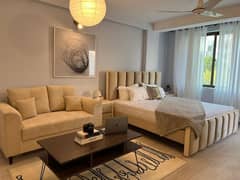 Beautiful Fully Furnished Studio Apartment