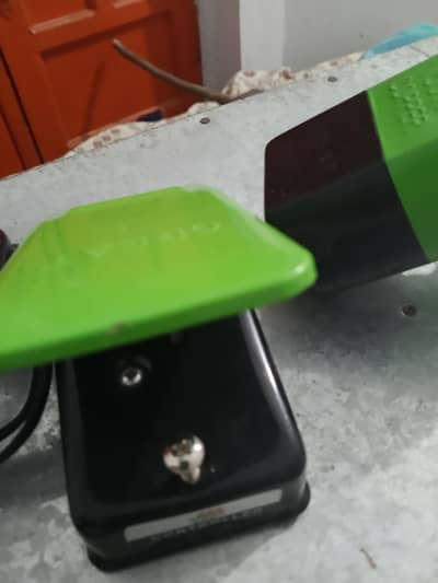 sewing machine motor and speed controller