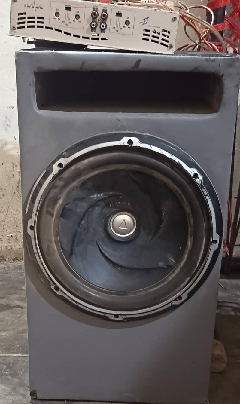 Car audio system amplifier buffer 0