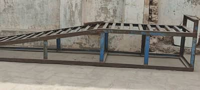 Pair of heavy duty car ramp for oil change