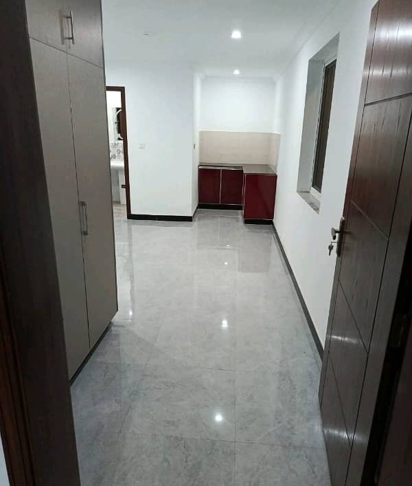 Lower Portion For rent Is Readily Available In Prime Location Of I-14 5