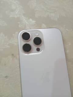 I phone 16 Pro Max Gold