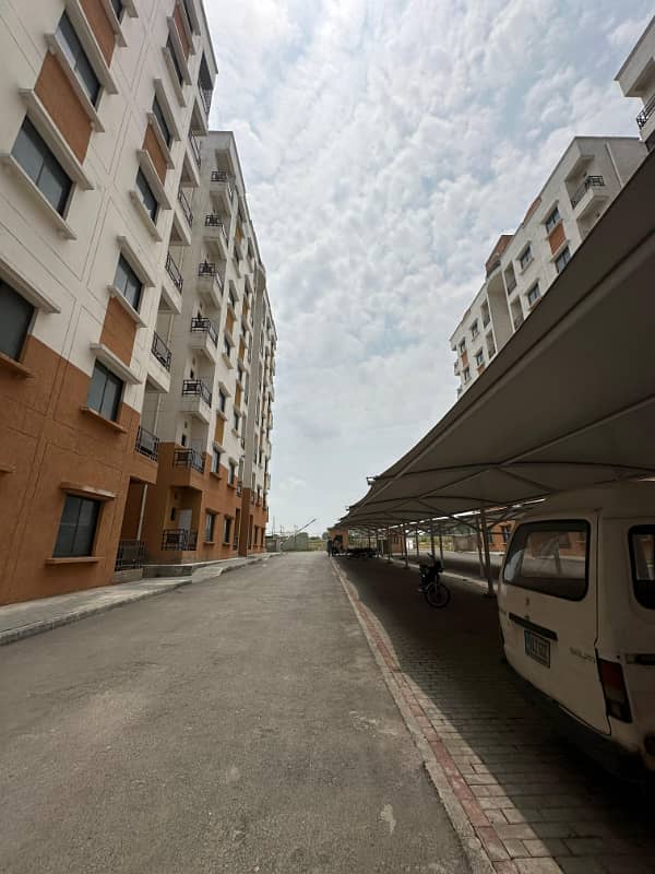 PHA 2 Bed E Type Corner Appartment sunface with open view on 5th floor available for sale 0