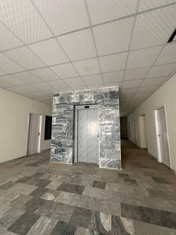 PHA 2 Bed E Type Corner Appartment sunface with open view on 5th floor available for sale 8