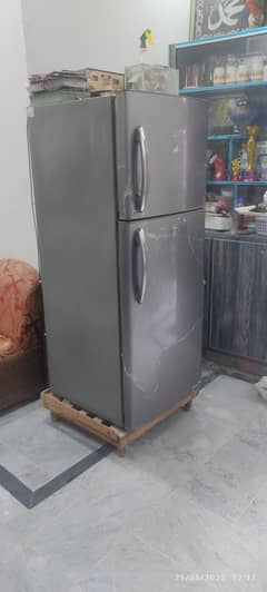 Haier Model HRF-305