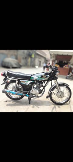 CG125